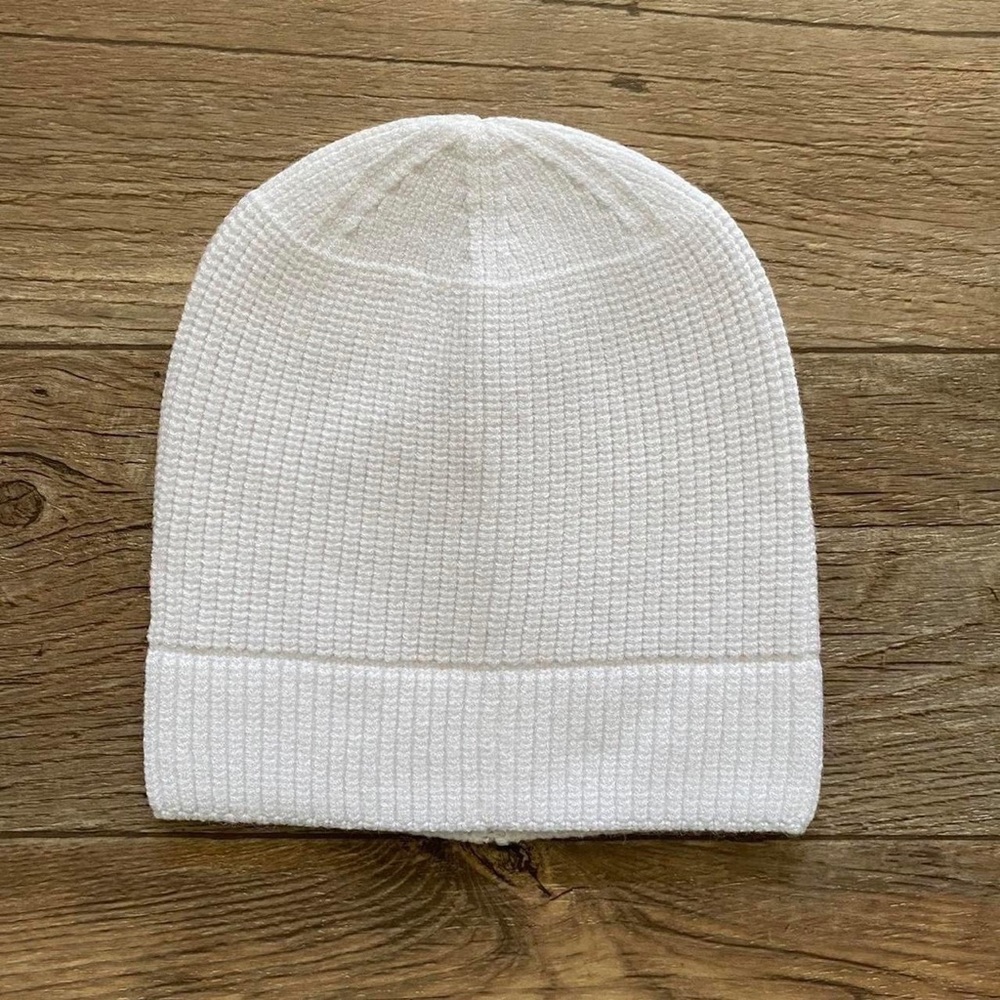 NWOT Classic White Beanie